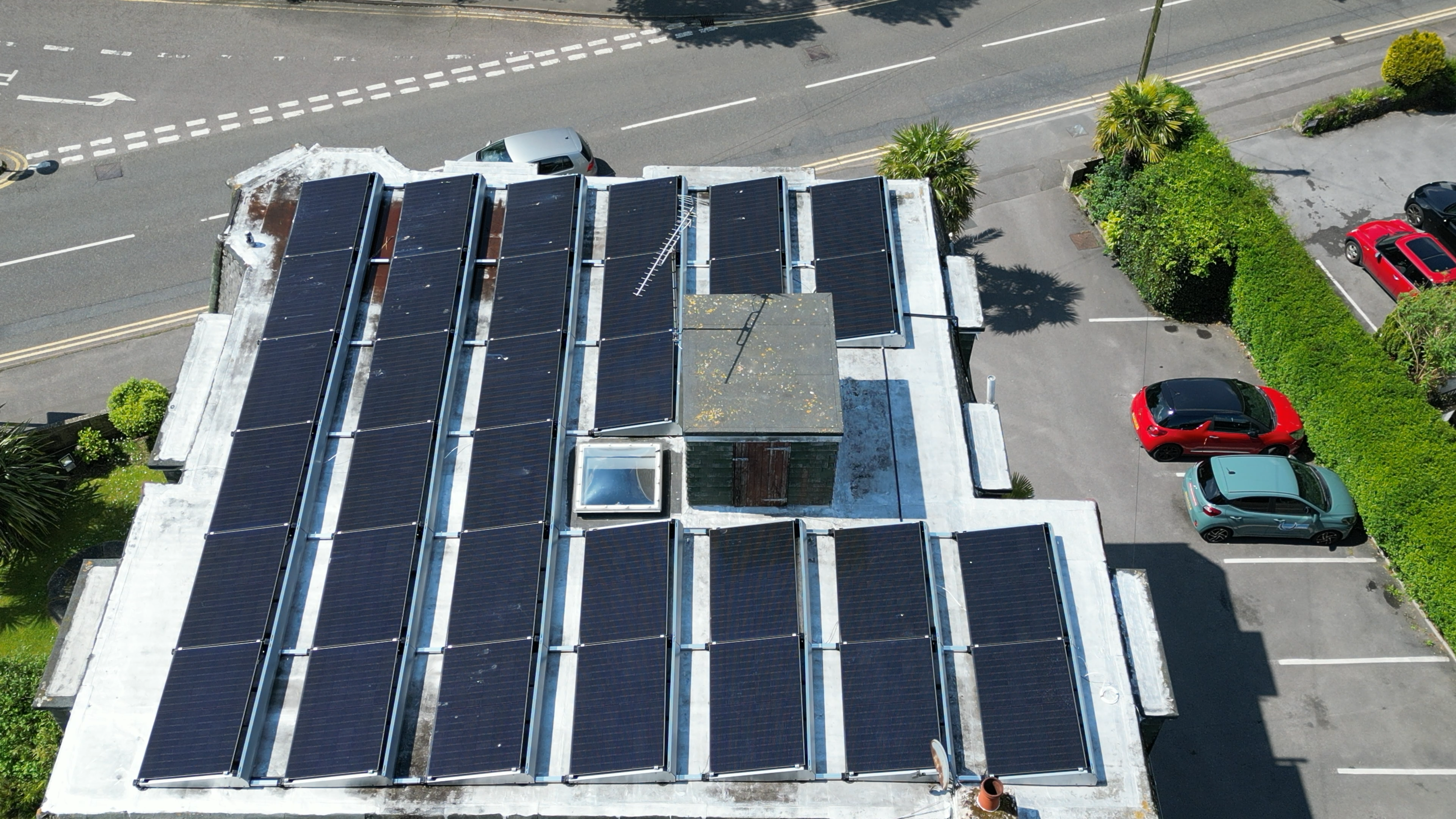 How Qcell Solar Batteries Improve Your Hybrid Power System Efficiency